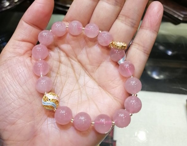 粉水晶功效 粉水晶功效